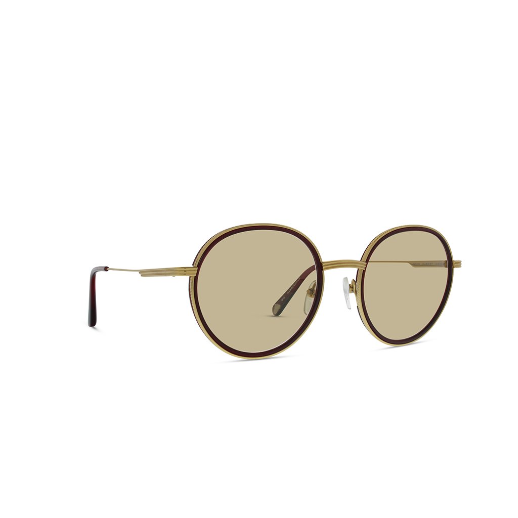 Gold-Garnet-glass-photo-brown-1