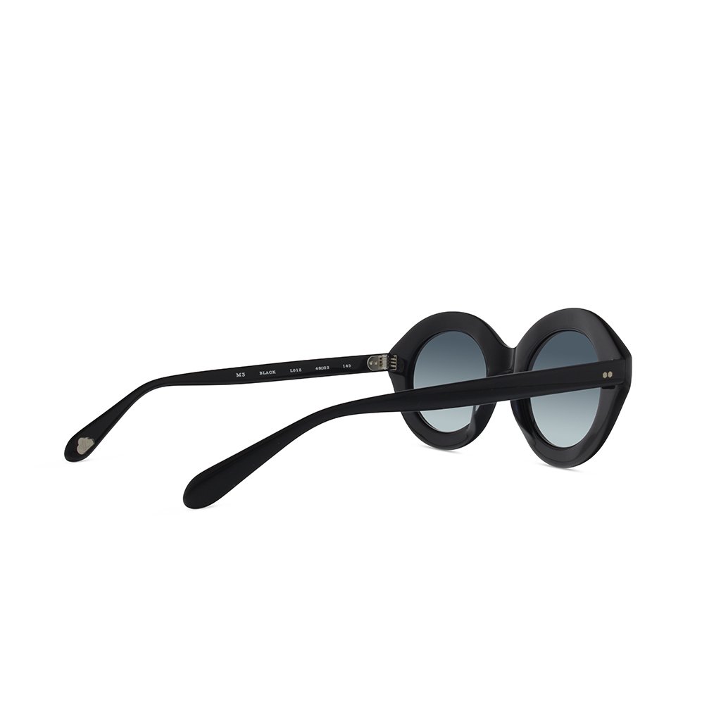 Black-gray-gradient-1