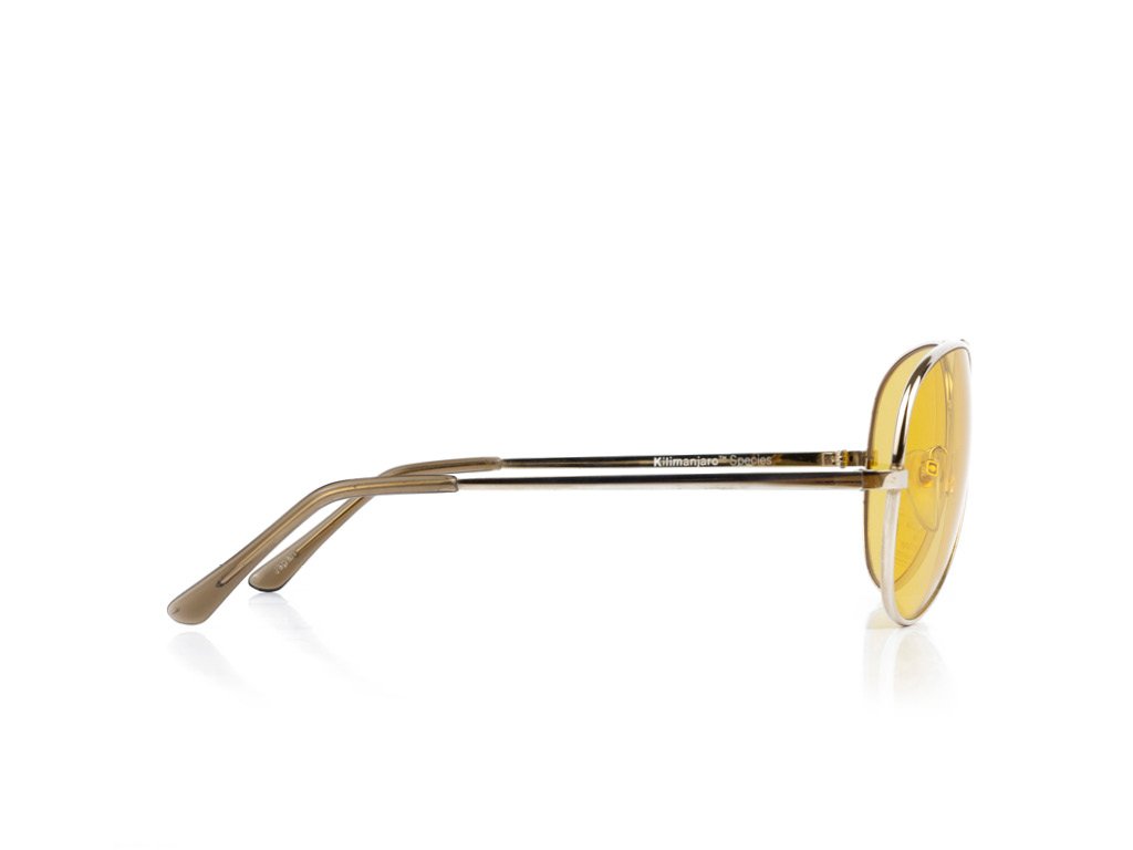 gold-Yellow-Glass-by-Corning-Optics