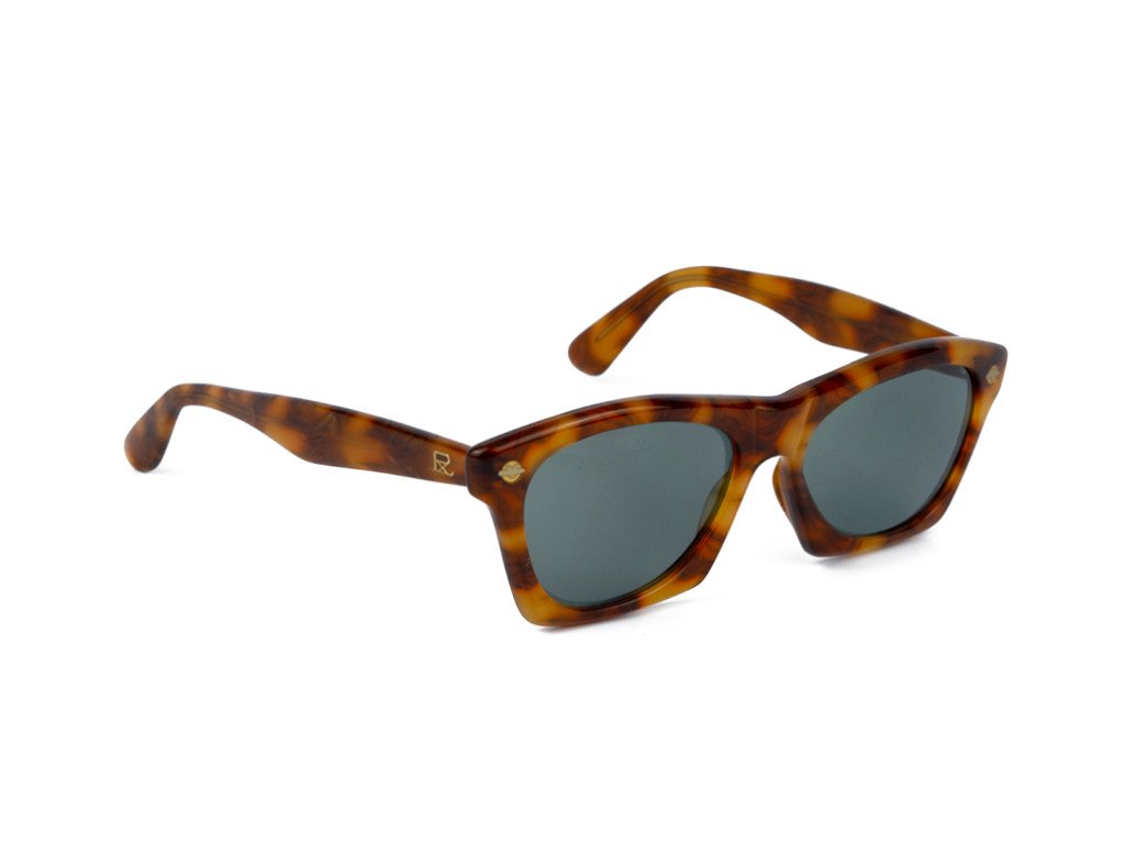 Light-tortoise-green-vuarnet