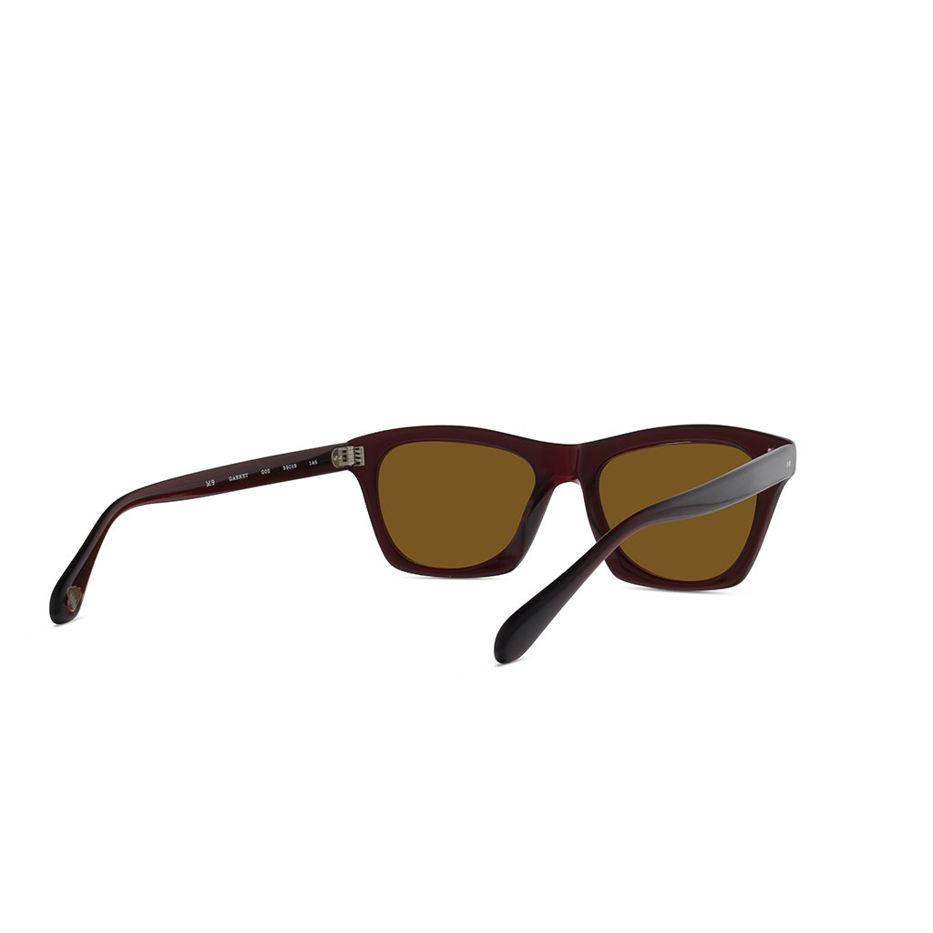 Garnet-glass-brown-1