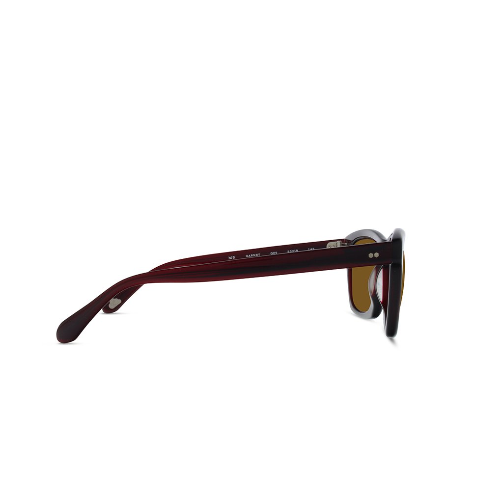 Garnet-glass-brown-1